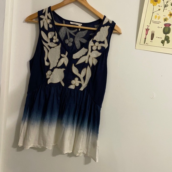 Gorgeous Anthropologie Floreat Top - Picture 4 of 9